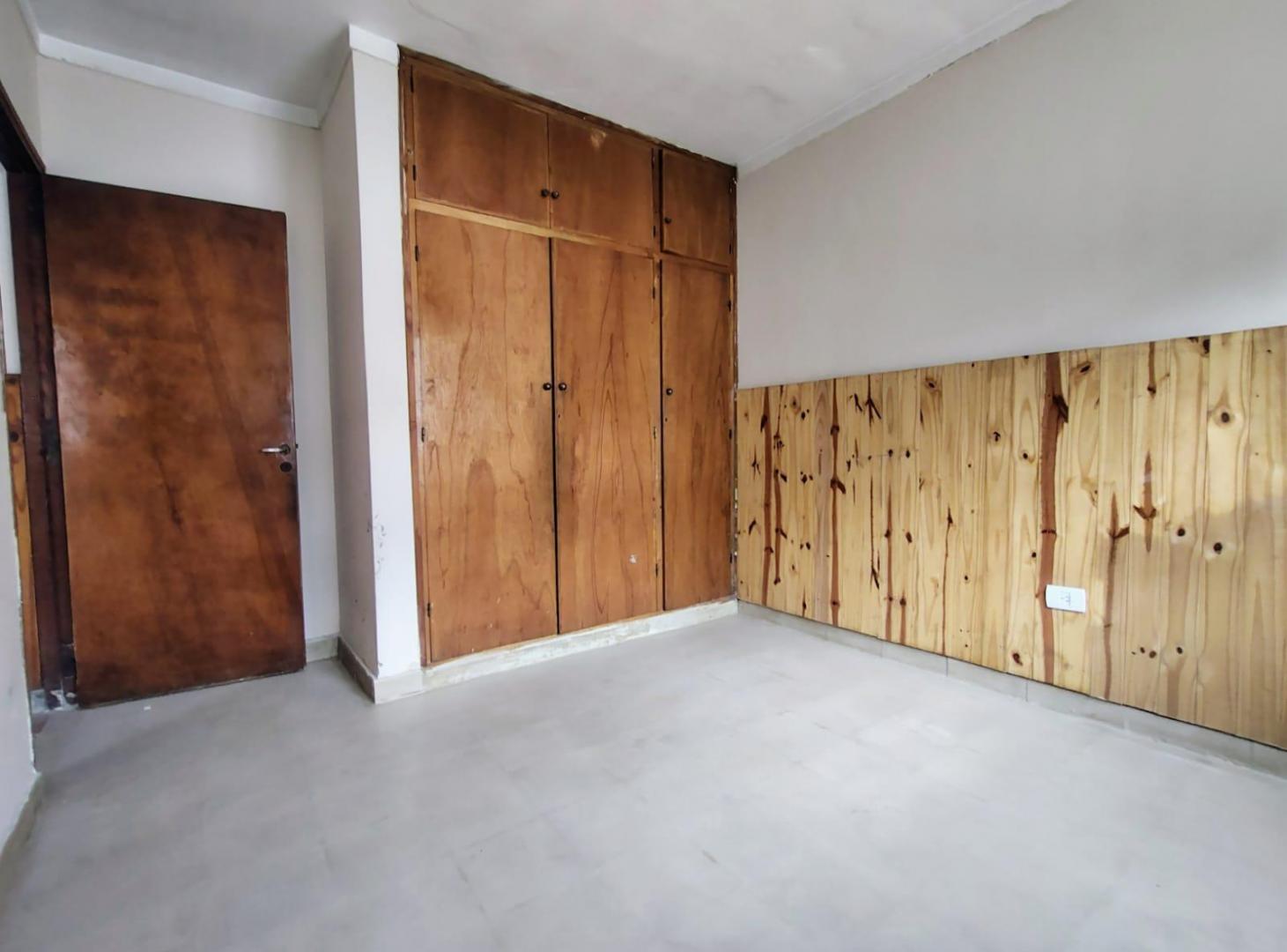 Foto de VENTA Casa en San Jose Guaymallen. Restaurada. 3 habitaciones. patio, imagen 2