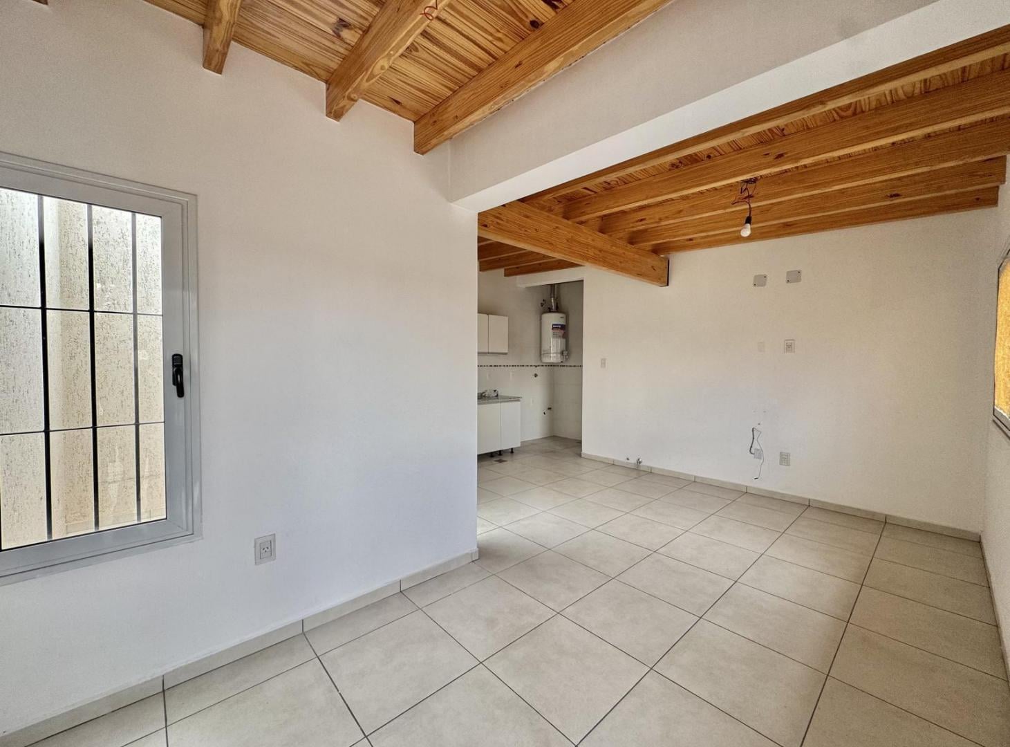 Foto de Departamento en alquiler en Villanueva, Guaymallén, 1 dormitorio, patio, imagen 2