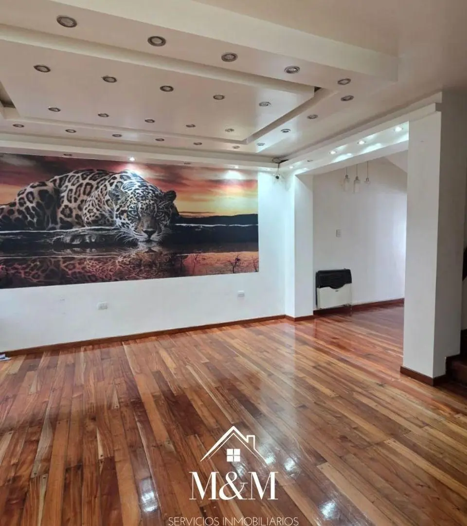 EXCELENTE CASA EN VENTA ZONA NORTE 4