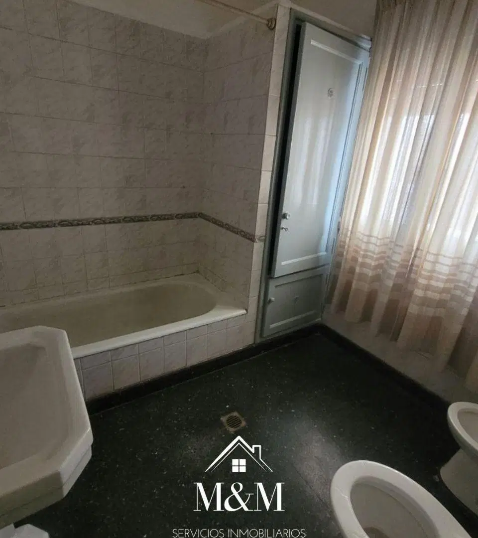 CASA EN VENTA B° ALTO ALBERDI 3