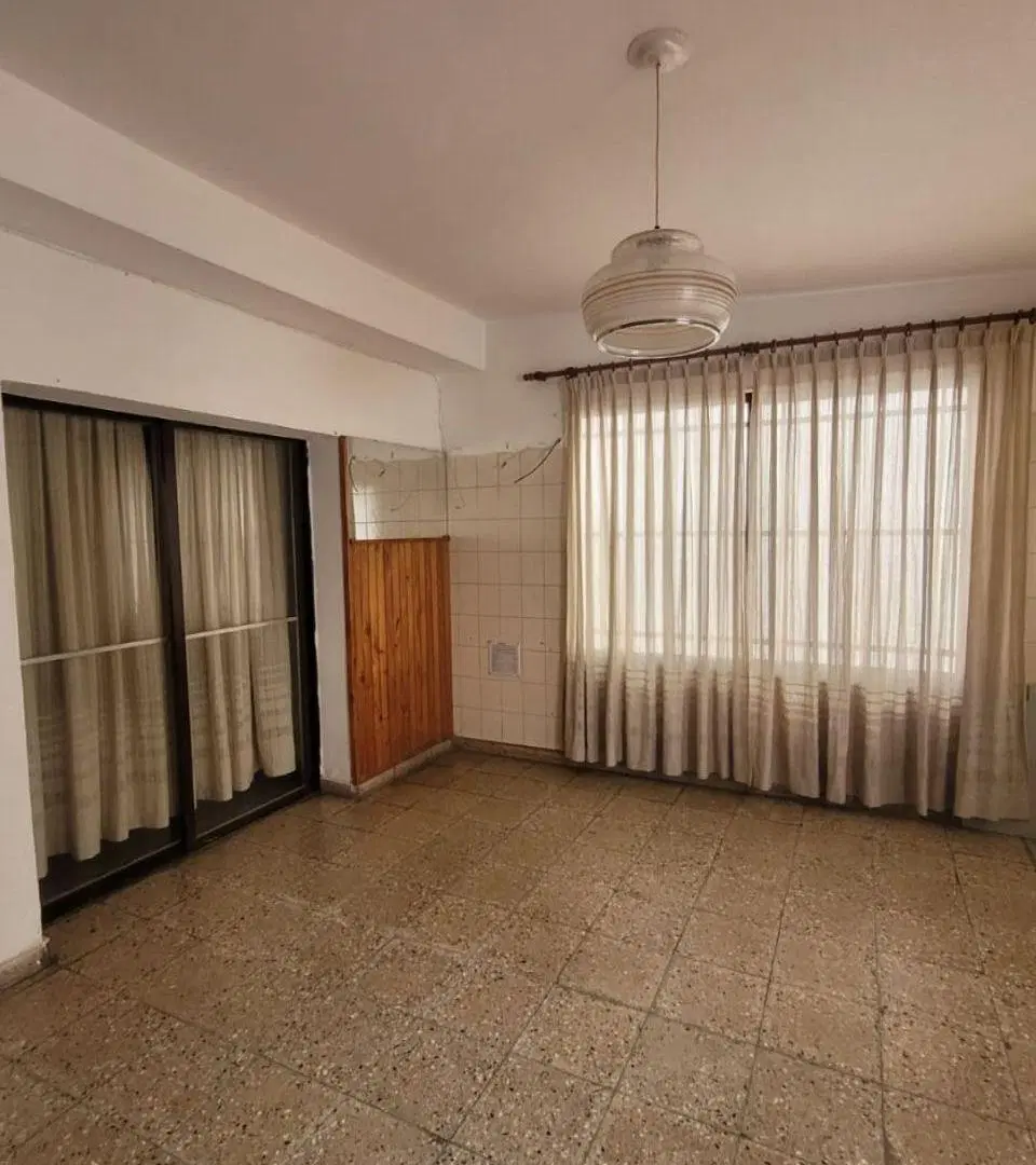 CASA EN VENTA B° ALTO ALBERDI 5