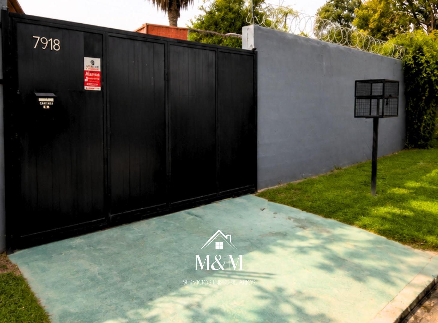 Foto de CASA DE 750 m² DE 3 DORMITORIOS CON PILETA Y QUINCHO EN VENTA EN CERRO, imagen 4