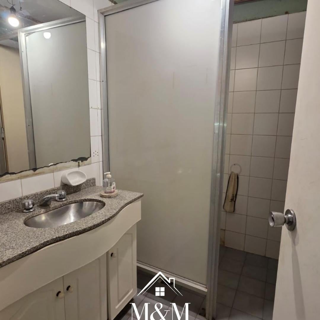 Foto de ALQUILER LOCAL COMERCIAL EN SUBSUELO B° CENTRO, imagen 5