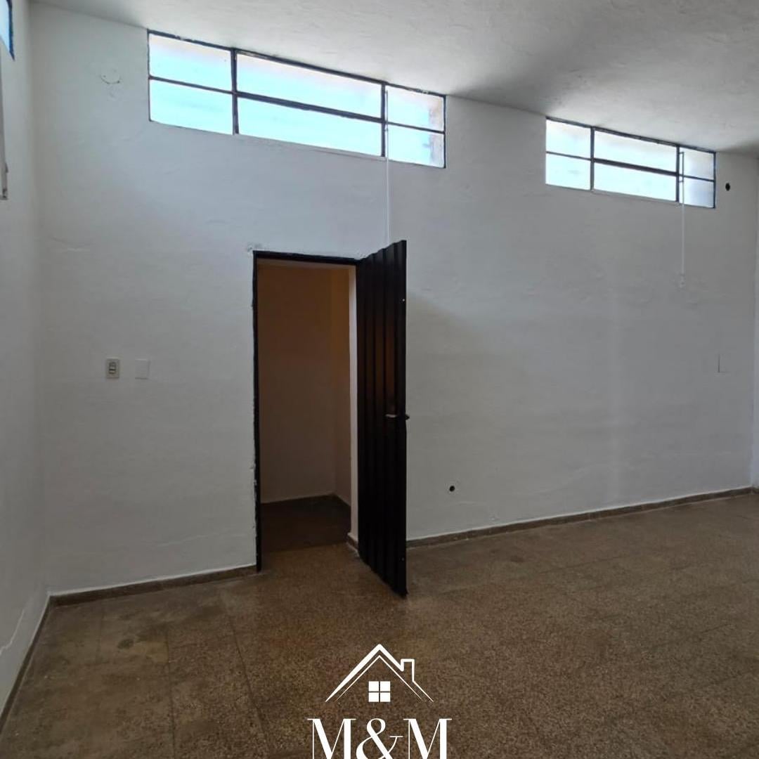 Foto de ALQUILER LOCAL COMERCIAL A MTS DE FELIX PAZ, imagen 4