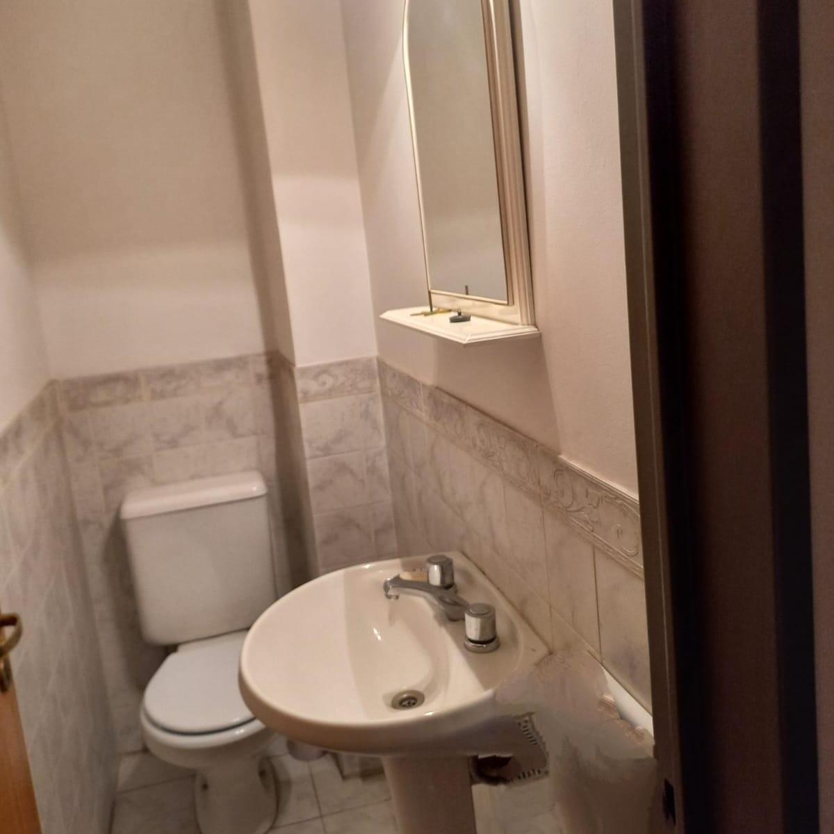 Departamento en Venta de 2 Dorm. 5