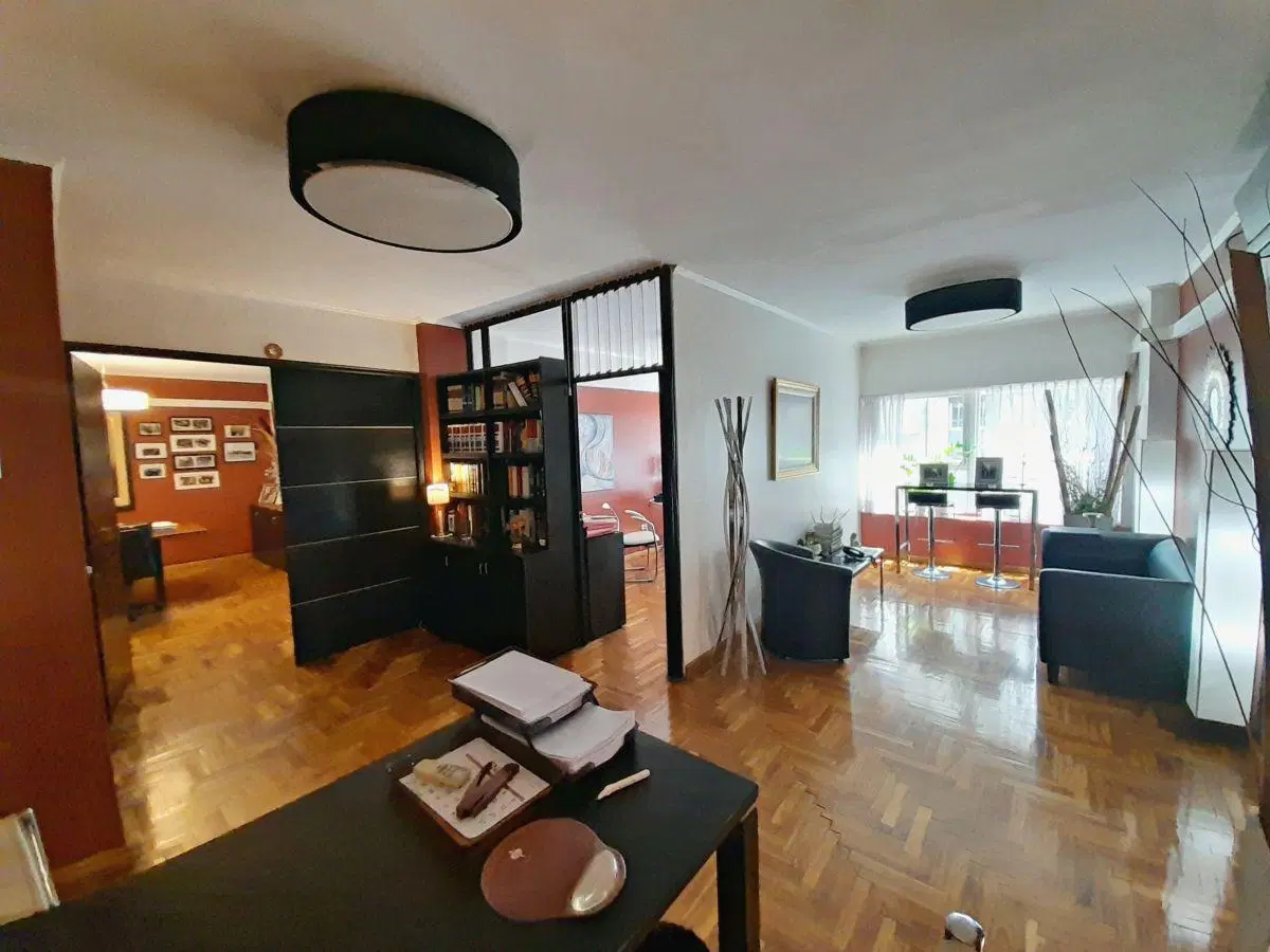 VENTA DE "OFICINA O ESTUDIO EQUIPADO COMPLETAMENTE" EN EL CENTRO DE CABA- AV. CÓRDOBA Y MONTEVIDEO- 3