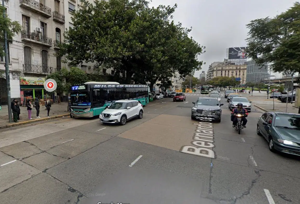 OPORTUNIDAD DE INVERSIÓN, GRAN LOCAL DE 311,88 m² en Constitución - USD 800 el m² 3
