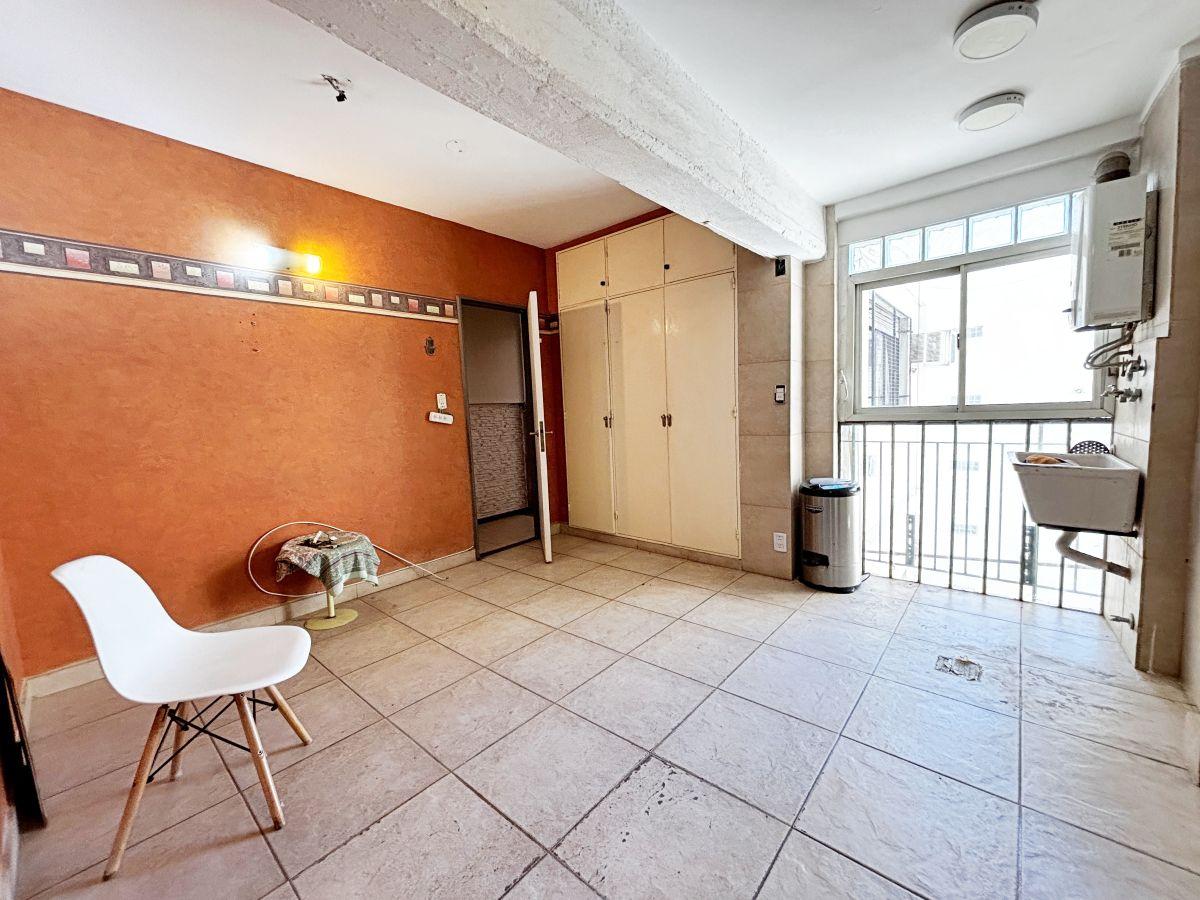 VENTA 3 AMBIENTES 86 M2- ALMAGRO- ESQUINA AV. CORRIENTES Y YATAY- APTO CRÉDITO LISTO PARA ESCRITURAR