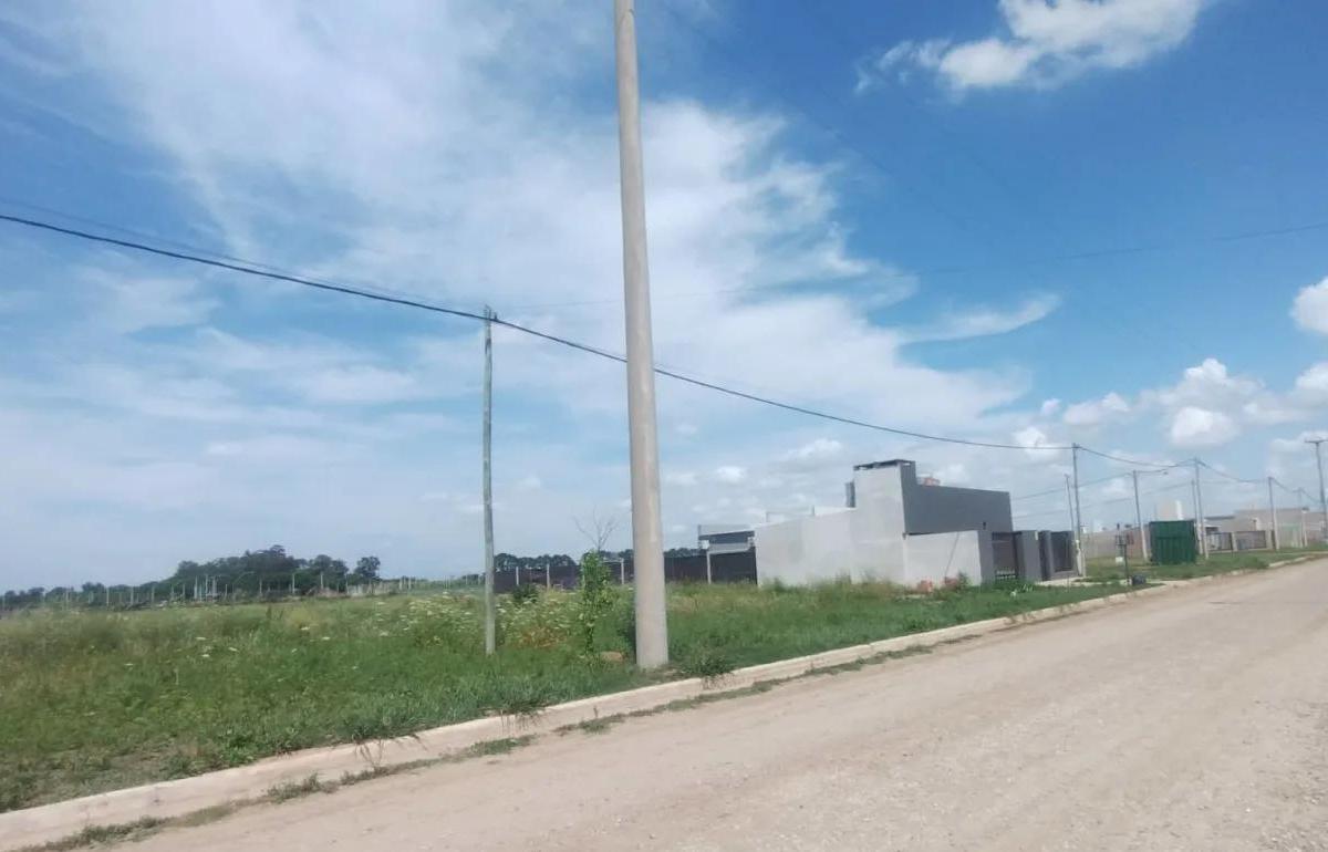 Terreno en Praderas 4 2