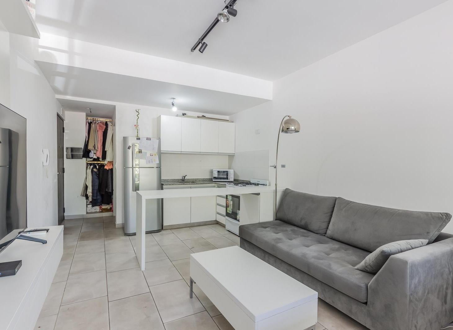 Venta Departamento Monoambiente Caballito con balcón Apto crédito