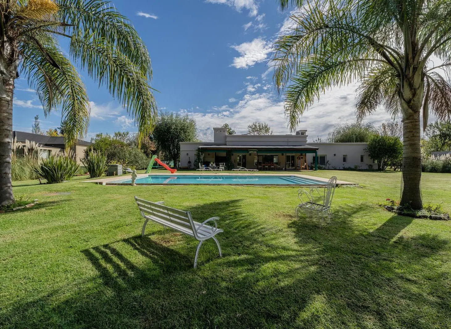 Casa de 4 ambientes en fincas de san vicente-Chacras I 3