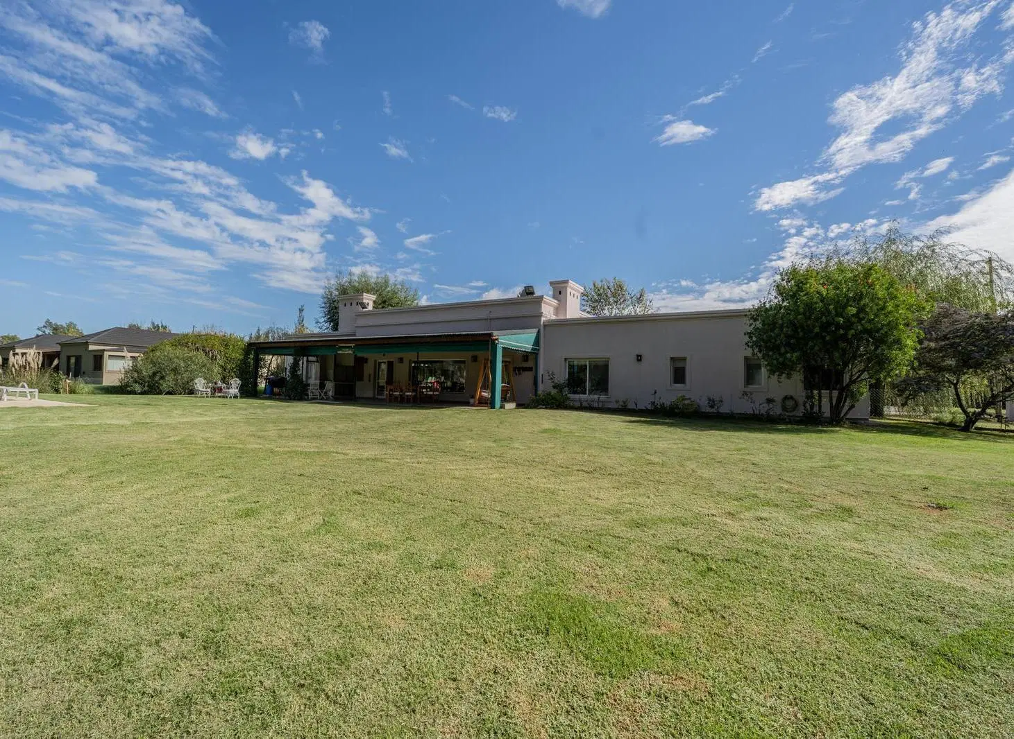 Casa de 4 ambientes en fincas de san vicente-Chacras I 3