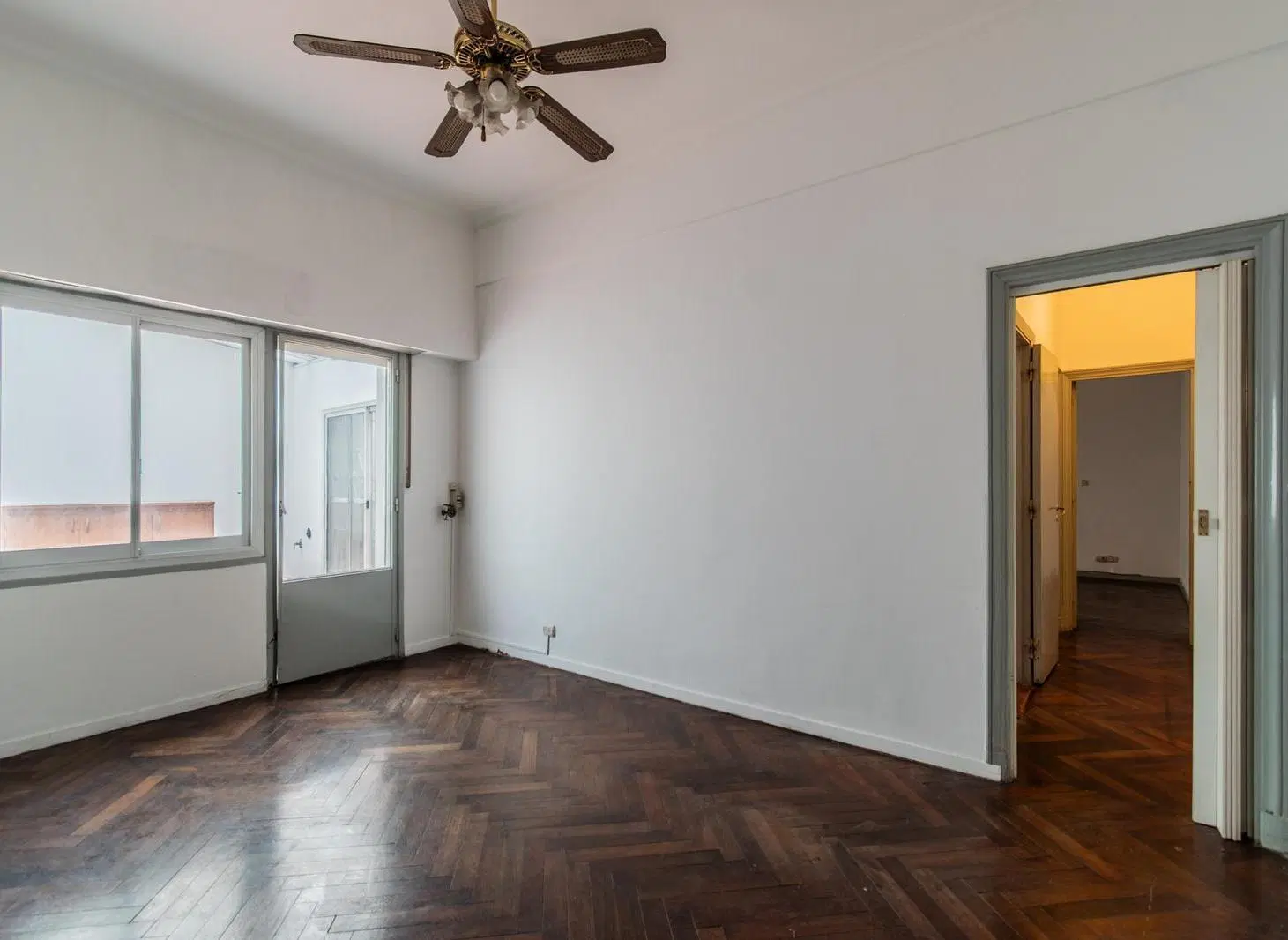 Venta departamento 2 ambientes con patio - Almagro apto crédito 3