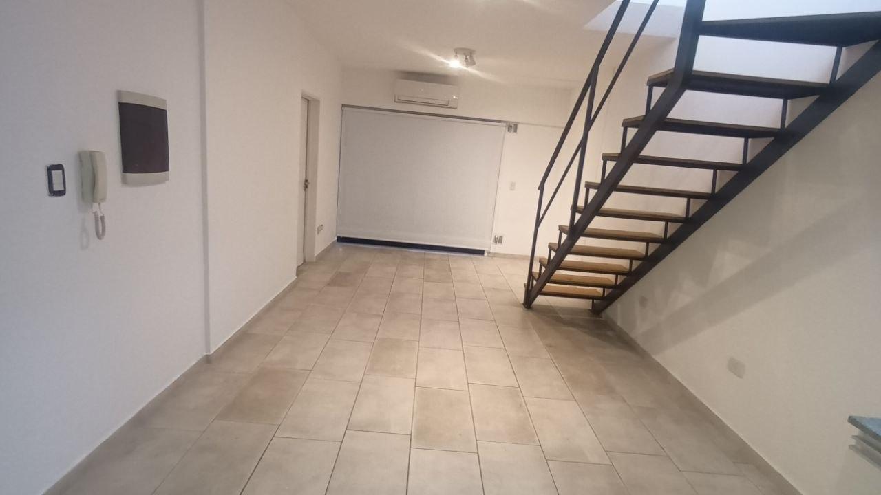 Foto de ¡Hermoso departamento de 2 ambientes en dúplex, listo para mudarse!, imagen 5