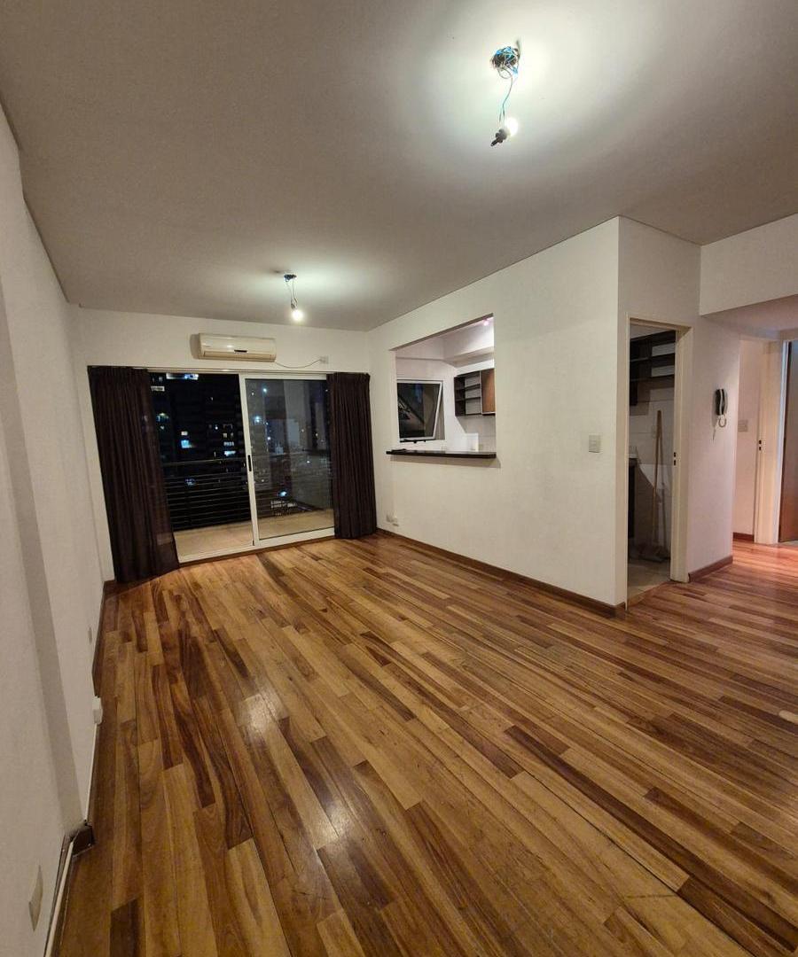 Foto de Alquiler 2 ambientes, balcón y Cochera - DISPONIBLE A PARTIR DEL 1 de, imagen 3