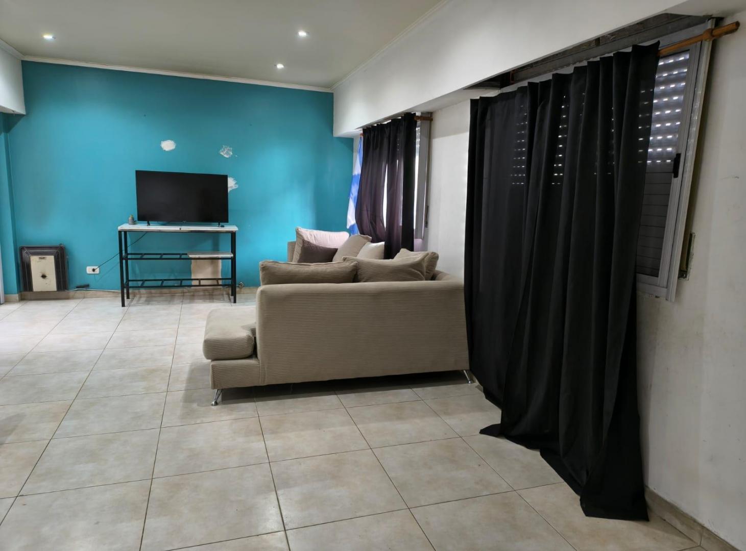Foto de PH 3 AMBIENTES AL FRENTE CON TERRAZA | RAMOS MEJÍA | FINANCIACIÓN, imagen 1