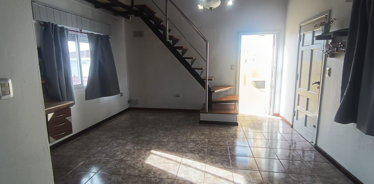 Foto de Alquiler PH en Gerli Excelente Departamento Tipo Loft / Dúplex, imagen 1