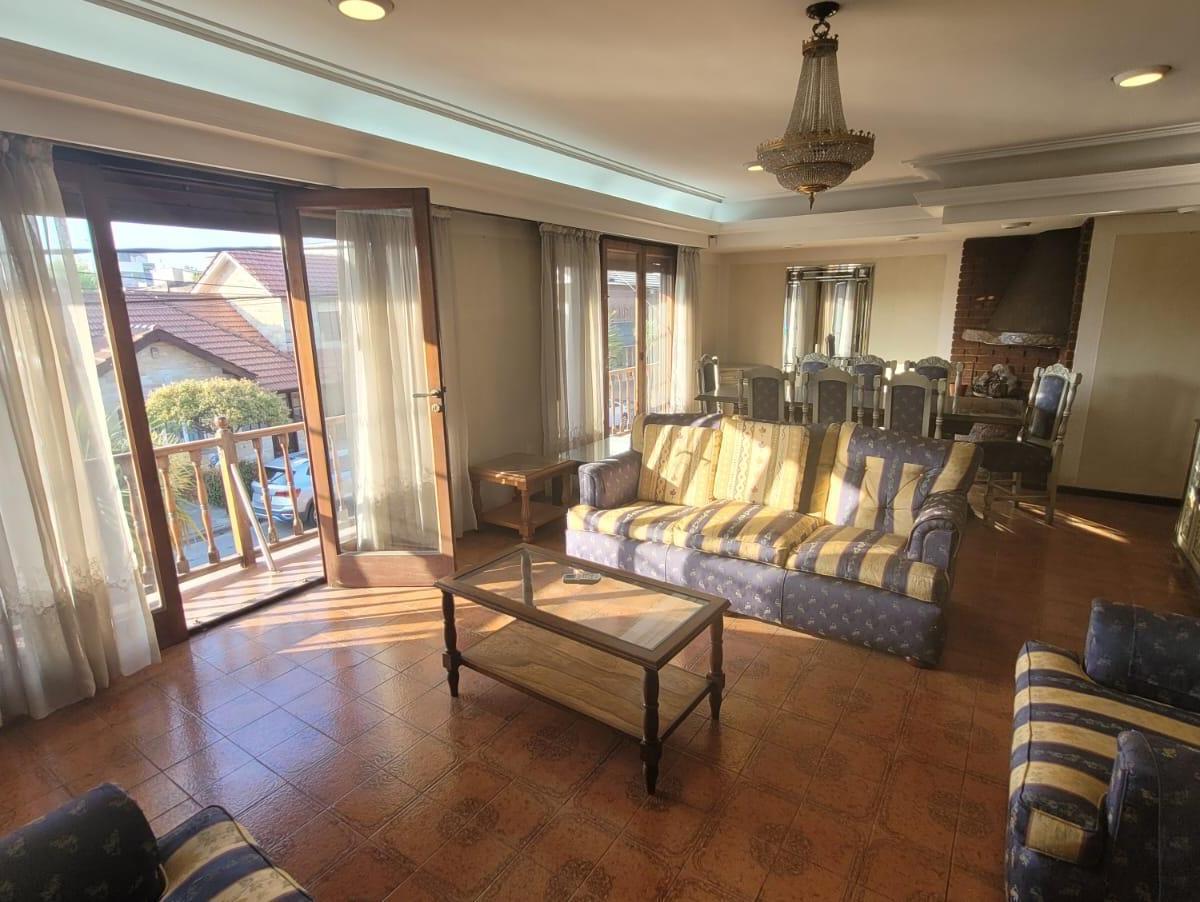 Casa en Las Avs 4