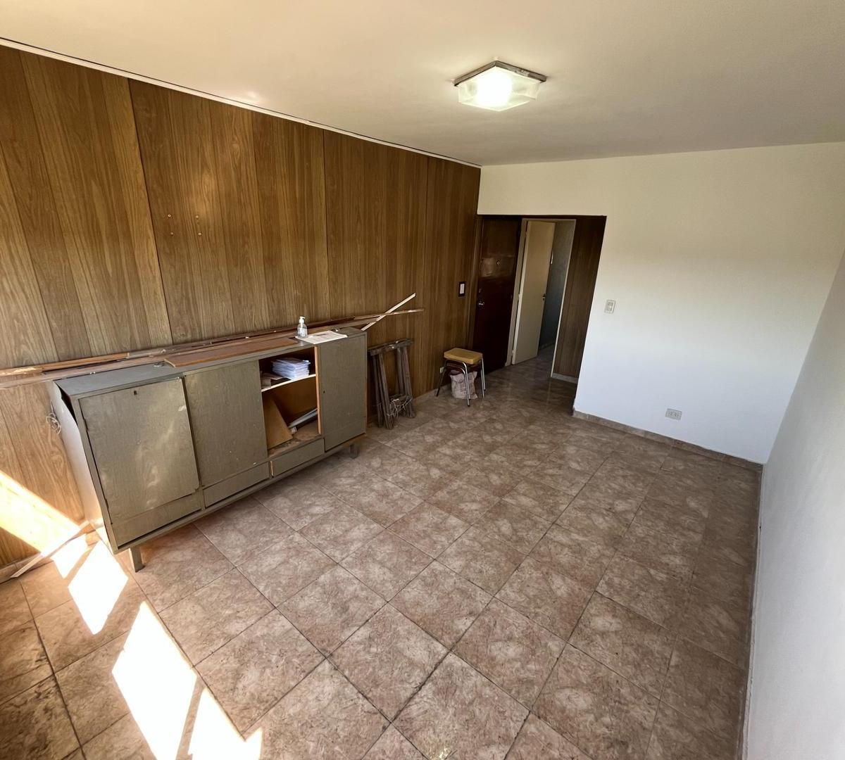 Venta. Departamento. 3 Ambientes. B° Nágera. Villa Lugano. 2