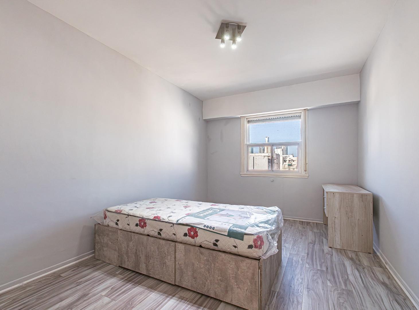 Venta. Departamento. 3 Ambientes. Chacabuco 651. Monserrat.