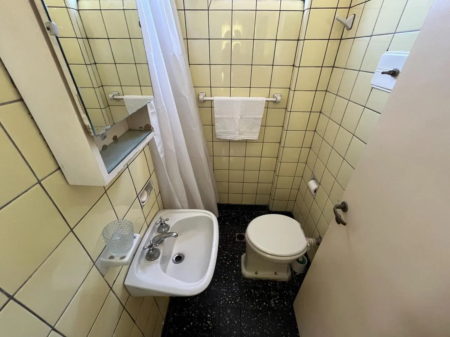 Venta. 5 Ambientes. Balcón terraza. Talcahuano y 900. 2