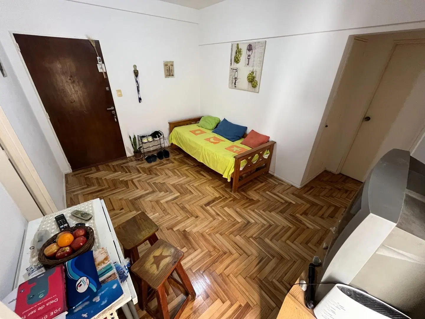 Venta. Departamento. 2 Ambientes. Roosevelt y Conde. 4