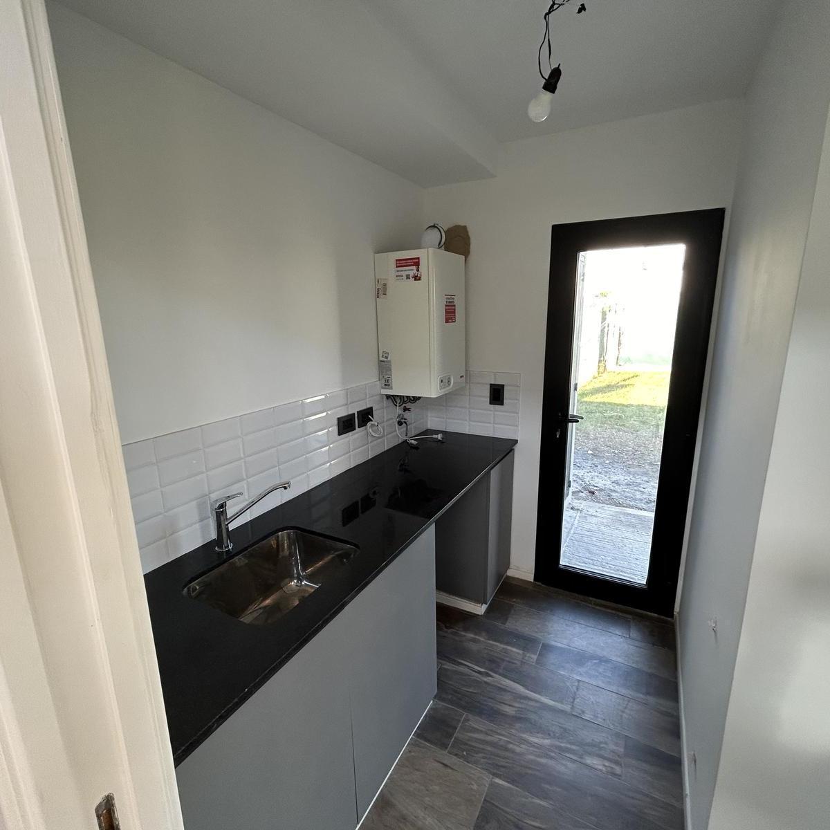 Casa en Planta Baja de 3 Dorm. en Venta en El Quimilar 2