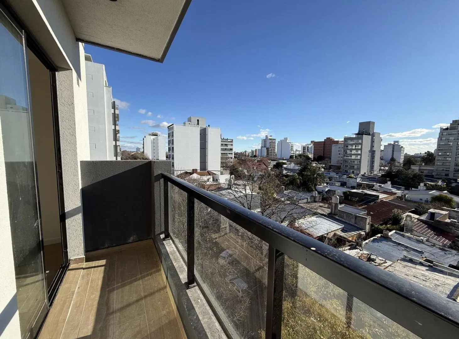 Departamento de un dormitorio en venta e en La Plata 2
