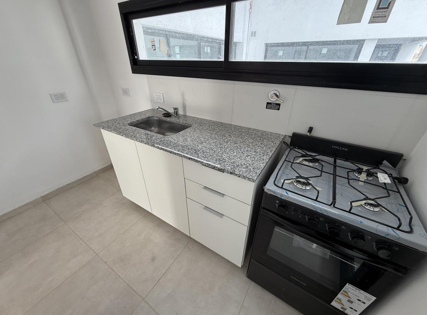 Foto de Departamento monoambiente en venta en La Plata, imagen 1
