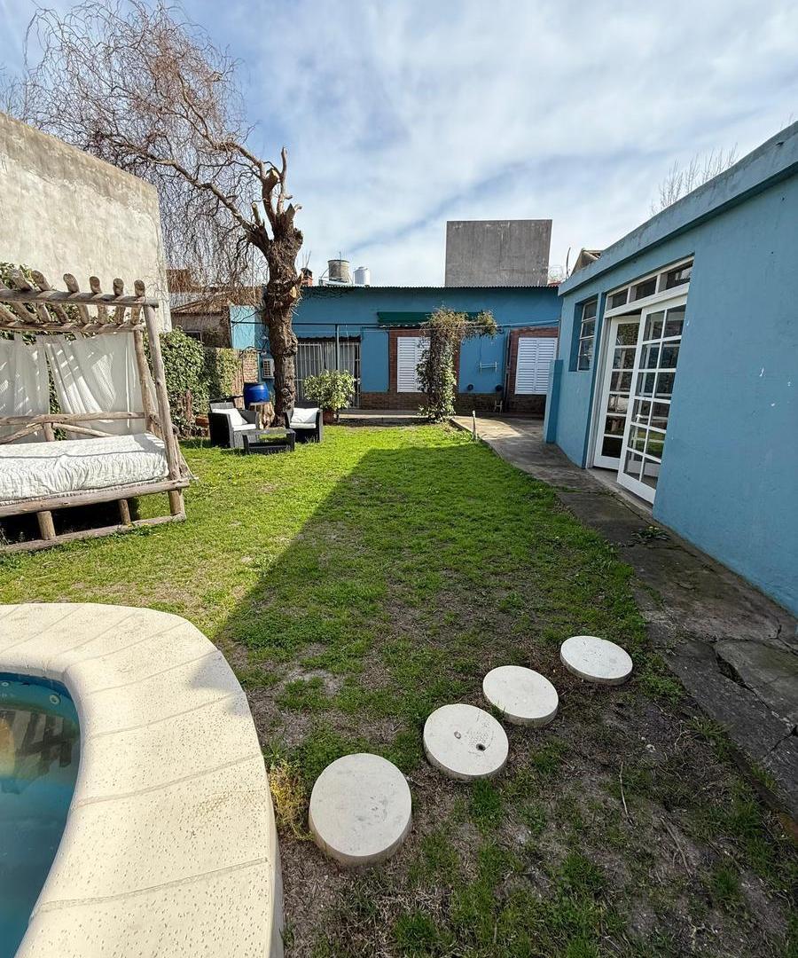 Foto de Casa de 2 dormitorios en venta en Ringuelet, imagen 2