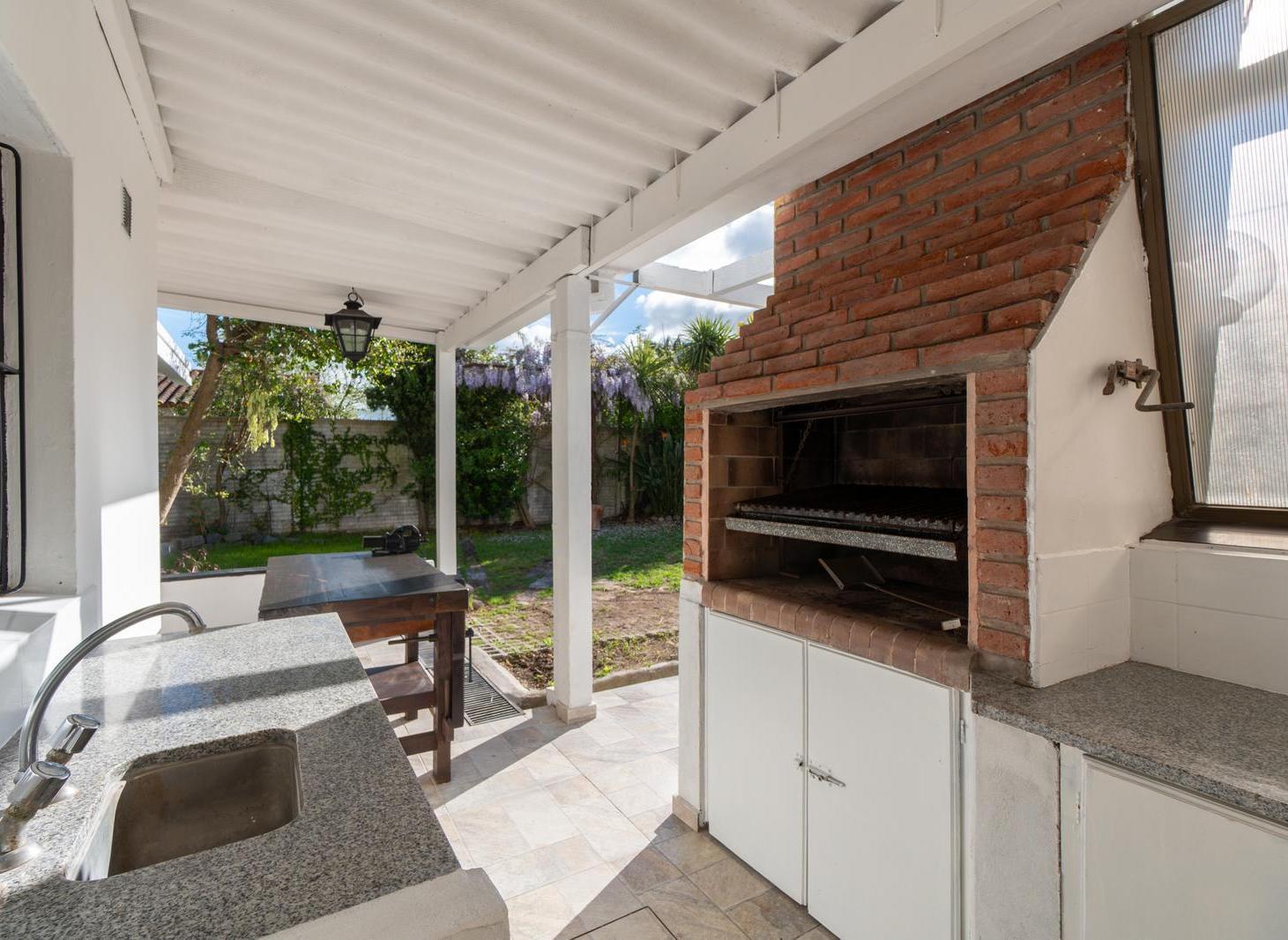 Foto de Casa de 2 dormitorios en venta en Manuel B Gonnet, imagen 5