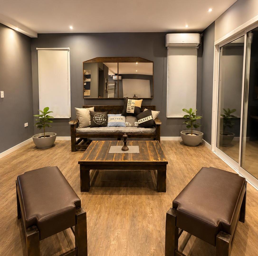 Foto de casa en alquiler amoblada carlos spegazzini barrio santa paula, imagen 3