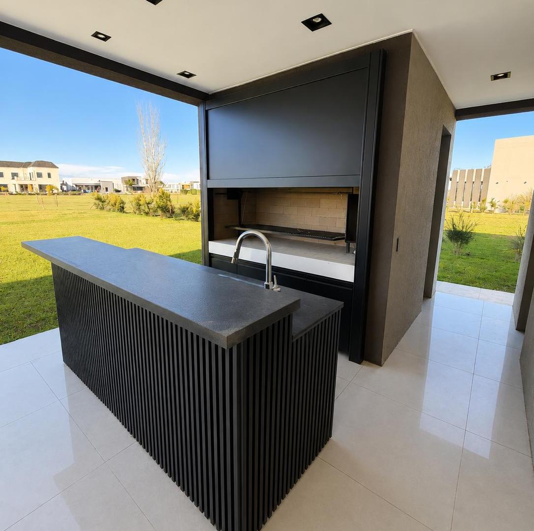 Foto de Casa En Venta Terralagos Canning A Estrenar, imagen 1
