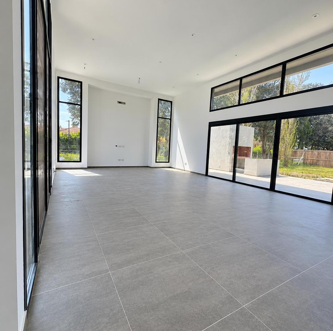 Foto de Casa En Venta A Estrenar Canning Santa Ines, imagen 1