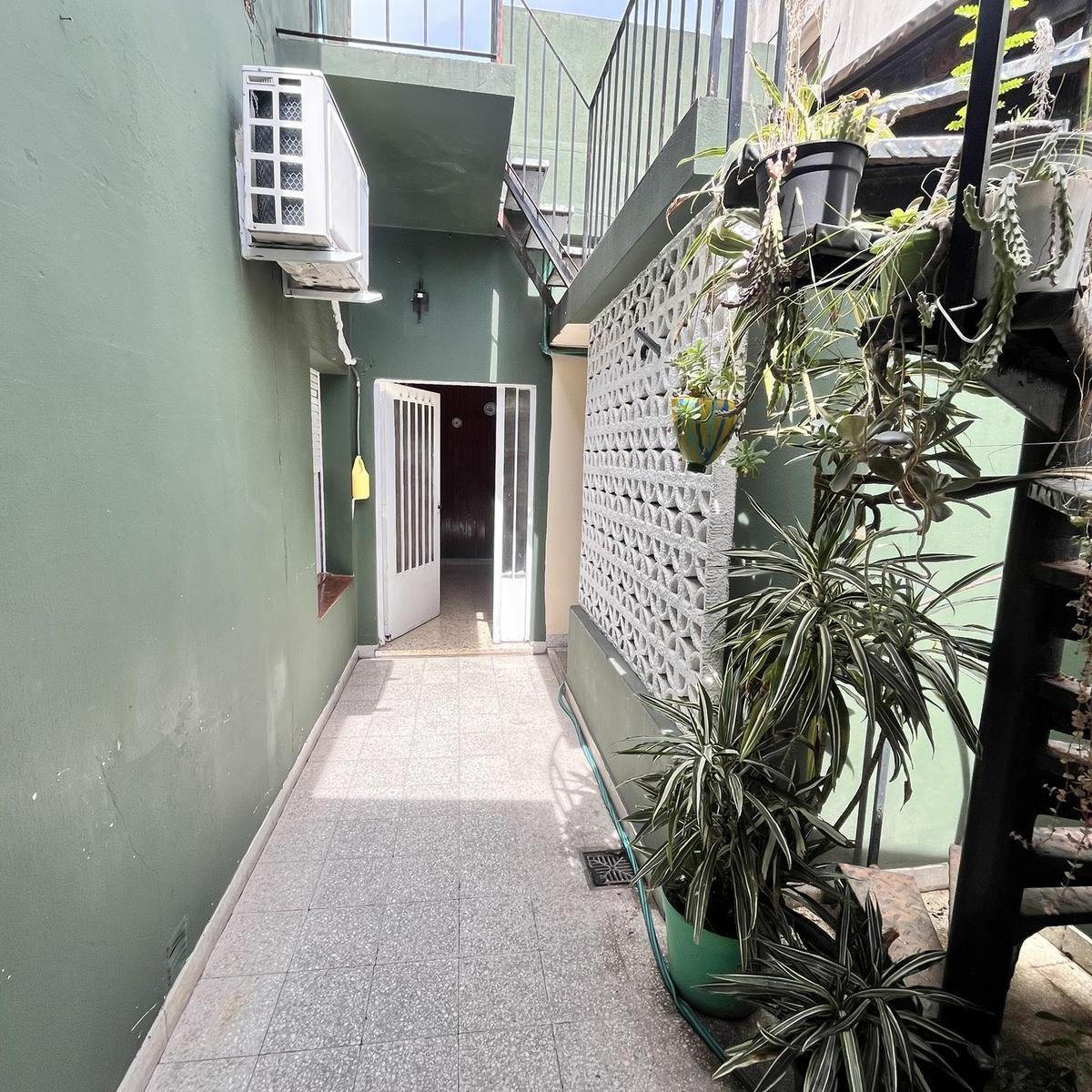 Casa en Venta en Terreno Propio con Posibilidad de Agrandar, 2 Baños, 2 Habitaciones Etc 3