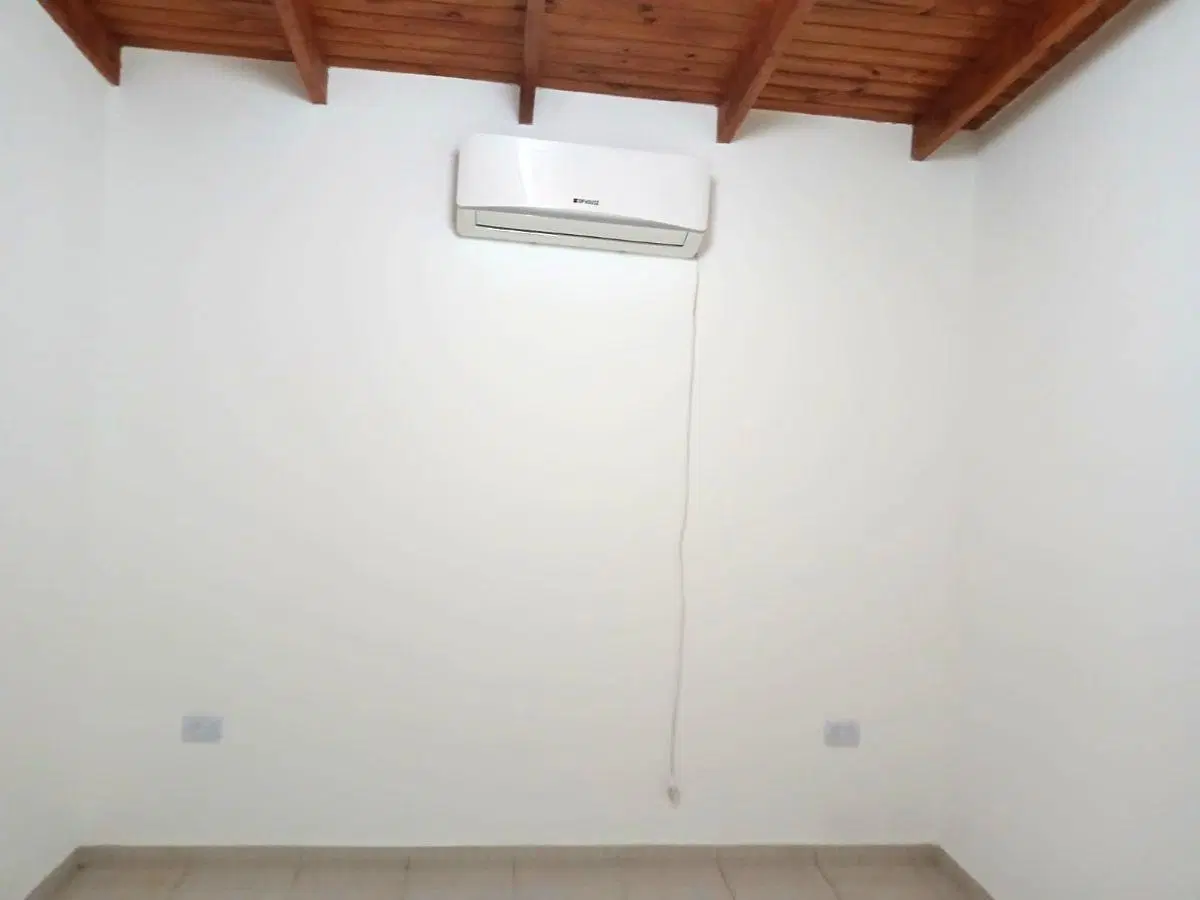 AMPLIO DEPARTAMENTO EN ALQUILER 5