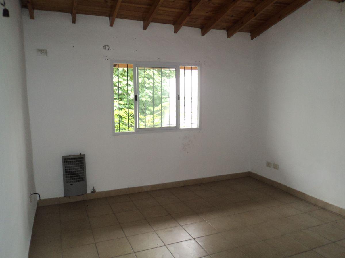 Foto de Alquiler CHALET en PH con 1 dormitorio con fondo libre en Ituzaingó, imagen 5