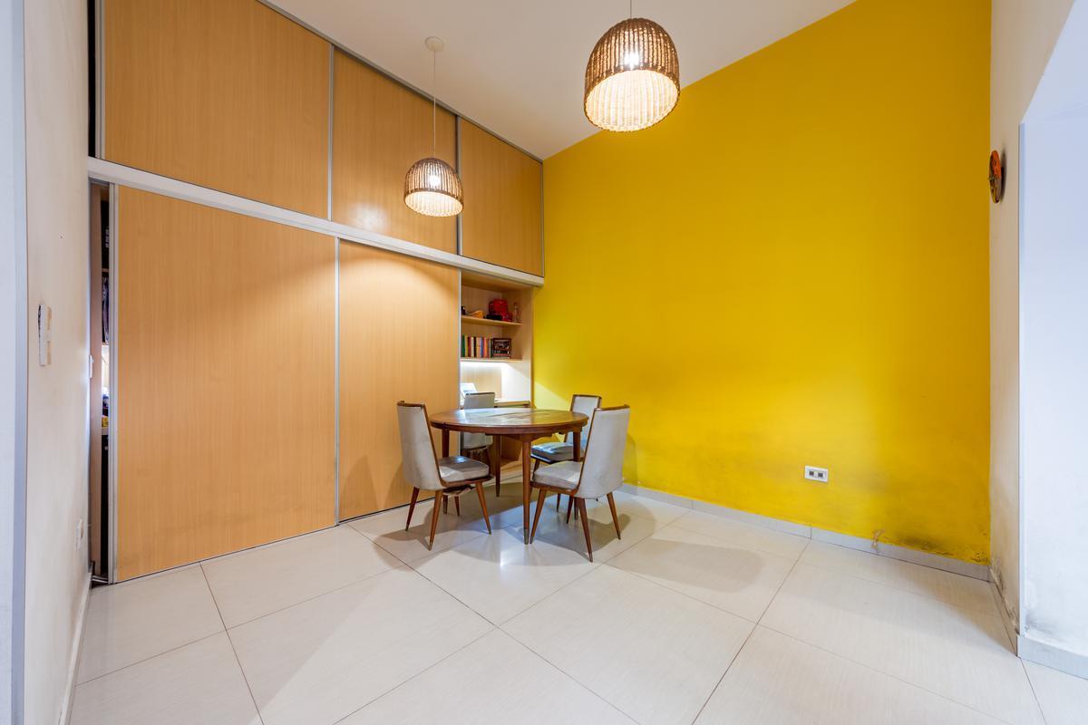 Venta/ Permuta. Rodriguez Al 1500. Casa 2/3 Dorm.. Patio. Cochera 4