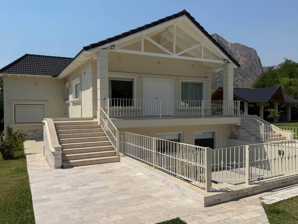 Casa en Venta Solar del Valle, Valle Grande, San Rafael, Mendoza. Apta Credito 3