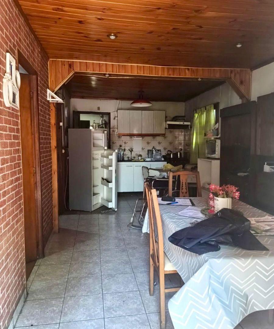 Foto de Casa con Jardín ubicada en Isidro Casanova, Partido de La Matanza., imagen 5