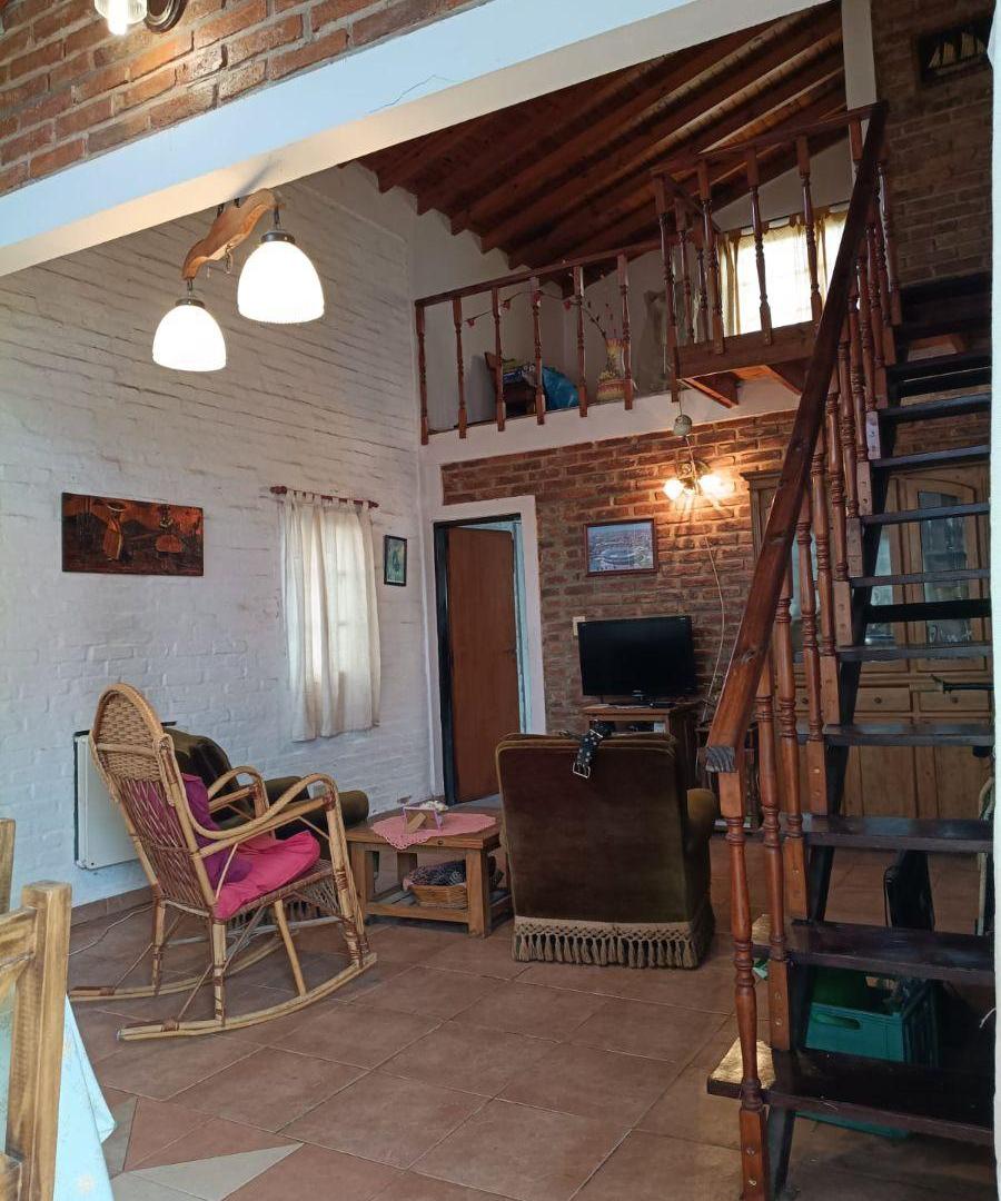 Foto de Casa Quinta Con Pileta Y Amplio Terreno Ubicado En Barrio Cerrado, La, imagen 5