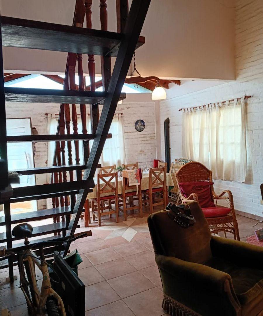 Foto de Casa Quinta Con Pileta Y Amplio Terreno Ubicado En Barrio Cerrado, La, imagen 4