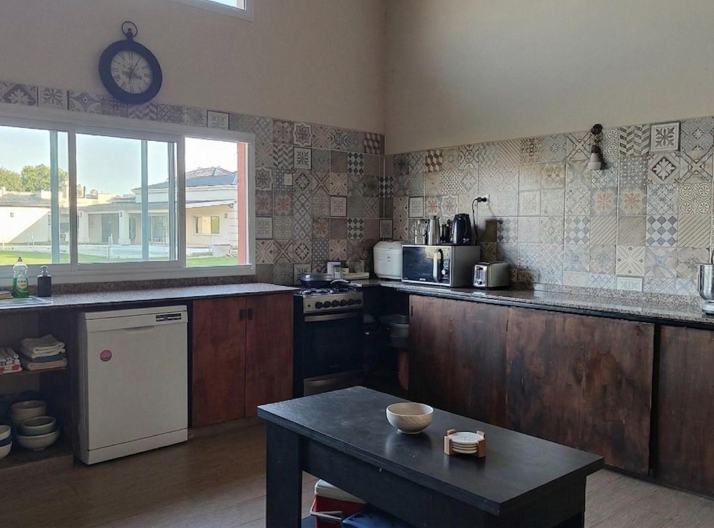 Foto de Casa en Venta en La Macarena, Exaltación de la Cruz, G.B.A. Zona Norte, imagen 2