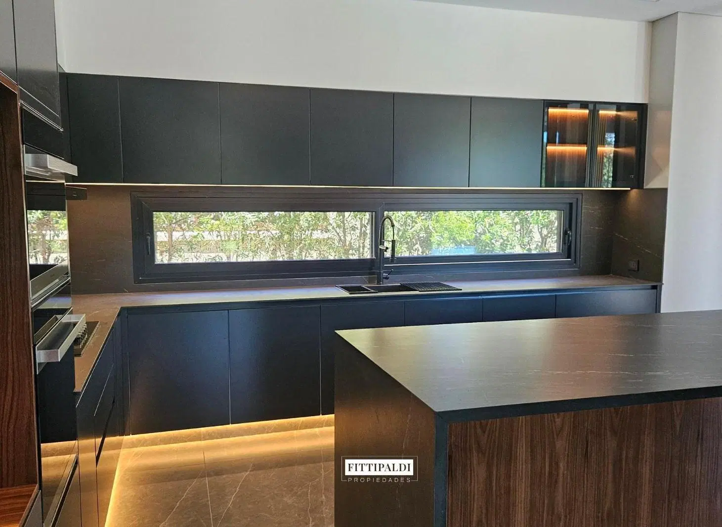 Casa Chalet  en Venta en El Yacht, Nordelta, Tigre 5