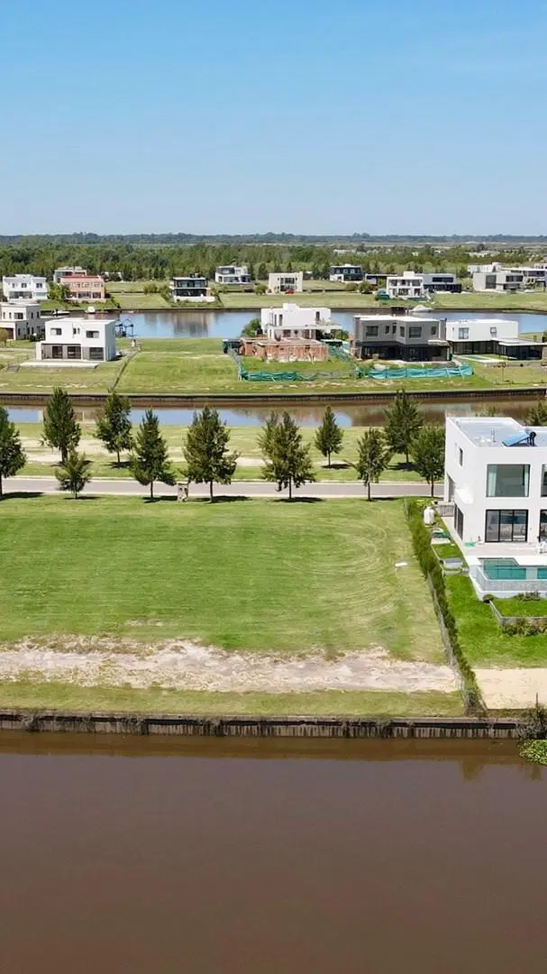 LOTE NAUDIR CON AMARRA - ACEPTA PERUMUTA /FINANCIACION 1