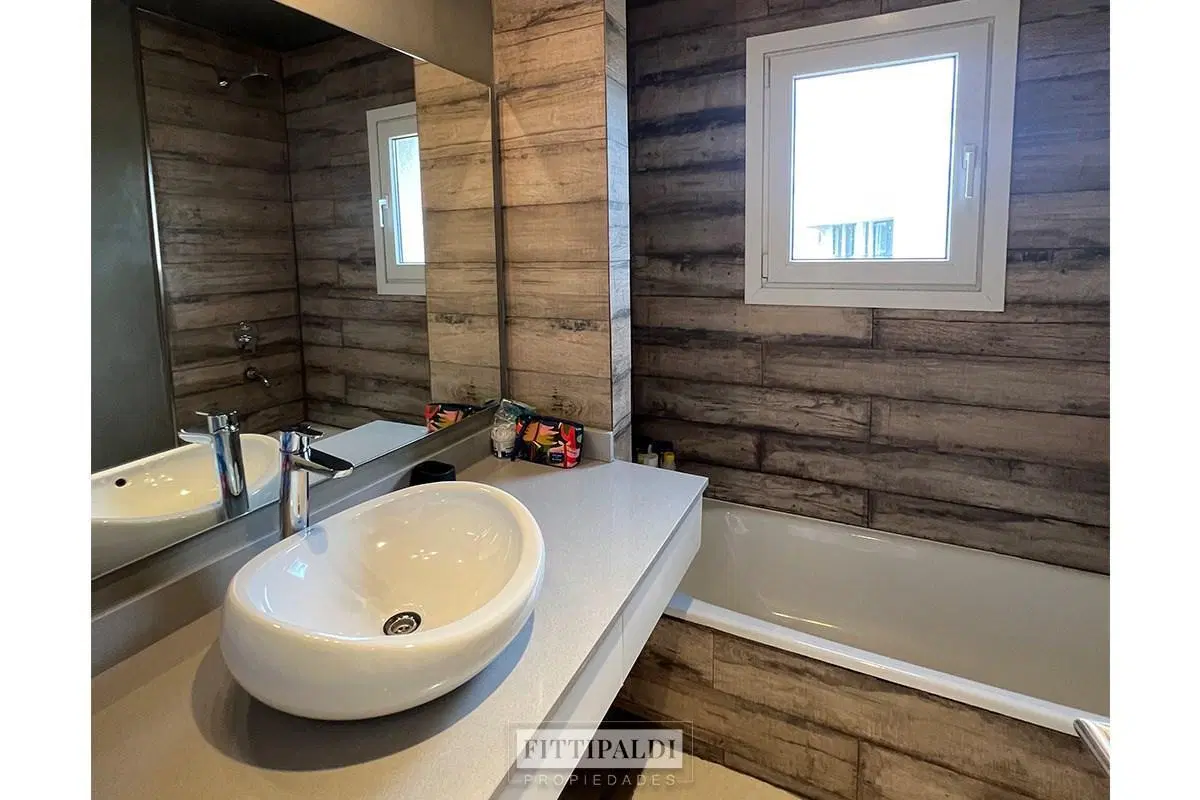 Casa Chalet en Venta en Muelles, Puertos, Escobar 3