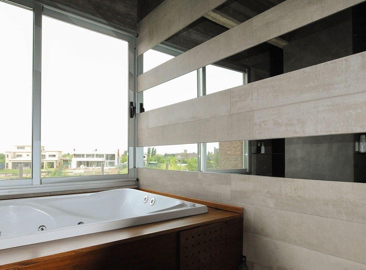 Foto de Casa Chalet en Venta en Cabos del Lago, Nordelta, Tigre, imagen 3