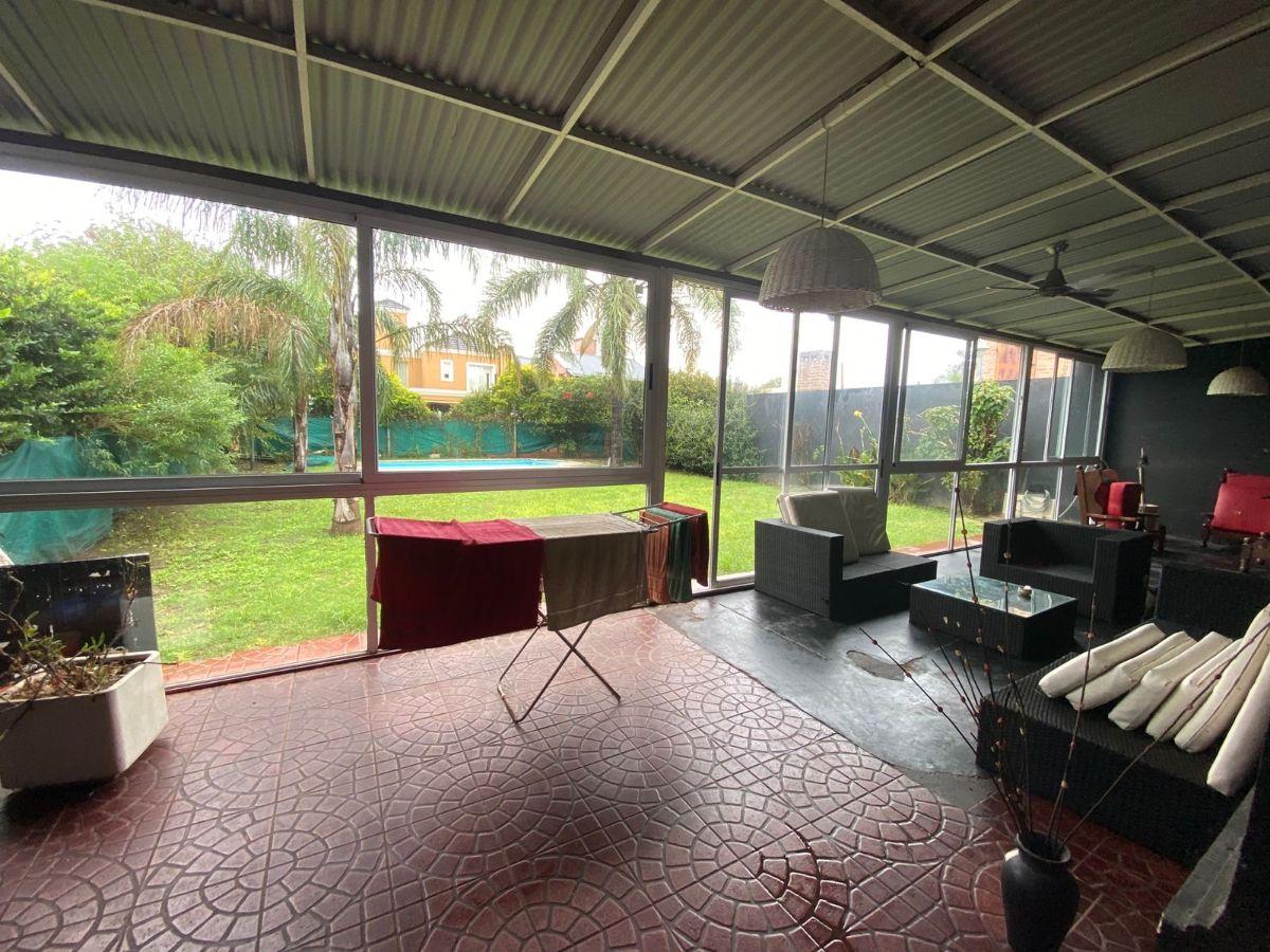 Foto de Alquiler casa 3 dormitorios Jardín Claret, imagen 3