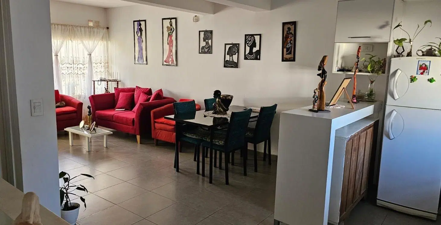 Casa en Centenario 8