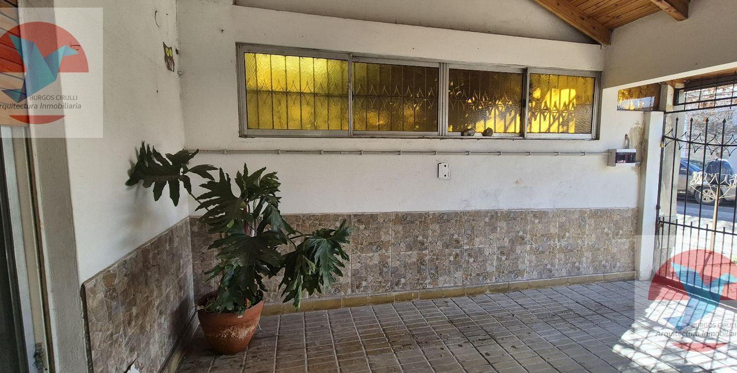 Foto de Venta Casa 2 Departamentos, B° Villa María, Neuquén Patagonia., imagen 2